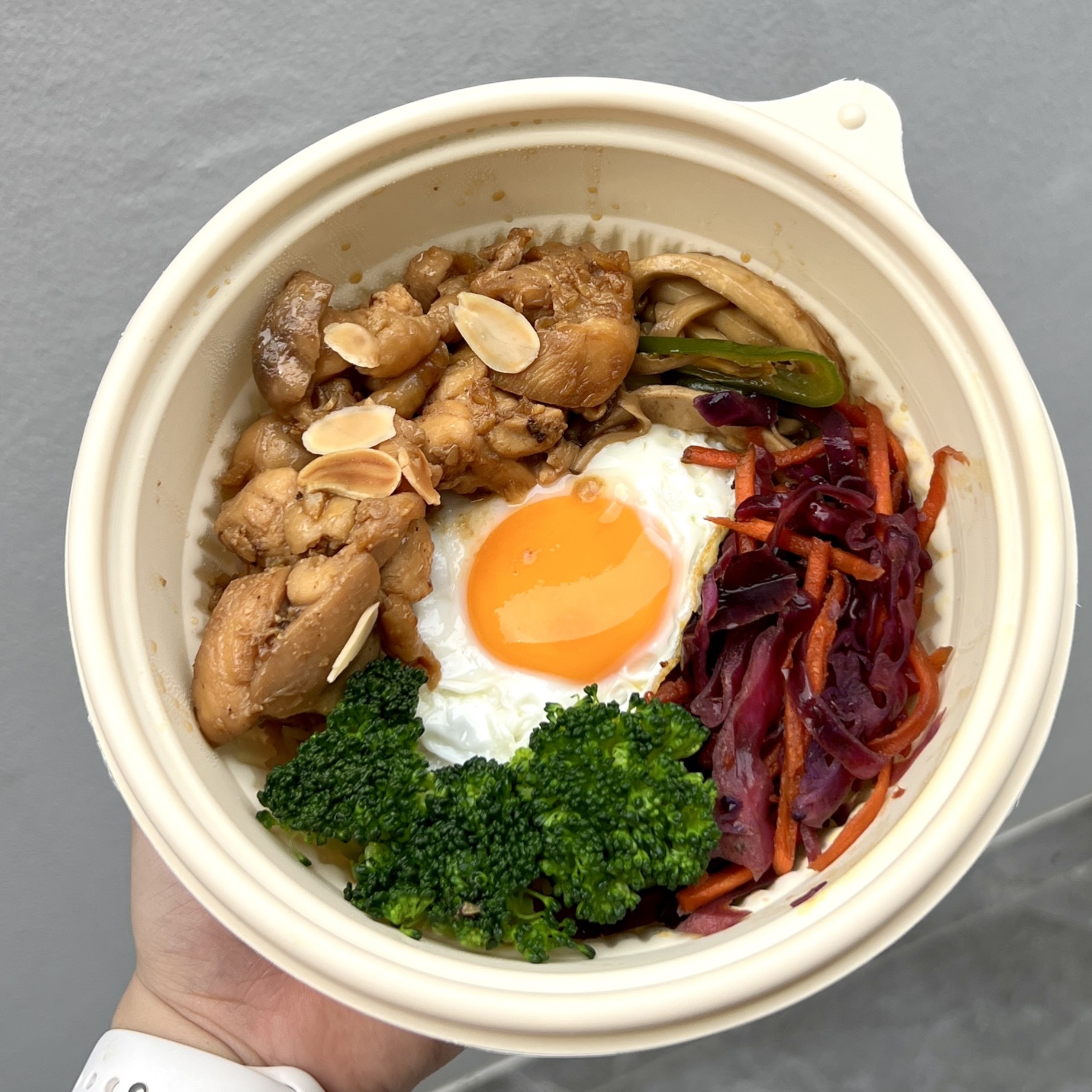 Low-Cal Honey Garlic Chicken Rice Bowl