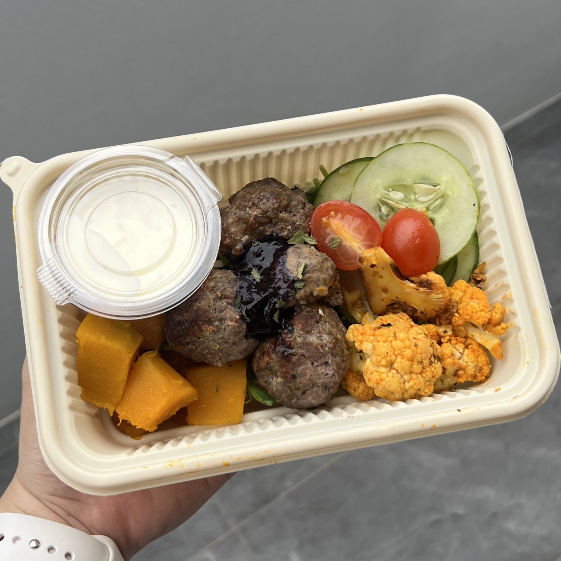 Swedish meatball with homemade Baked cauliflower pumpkin bowl (yogurt dipping sauce)
